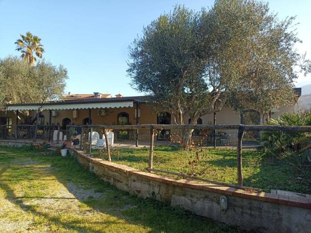 Casa indipendente in vendita a Montoro AV