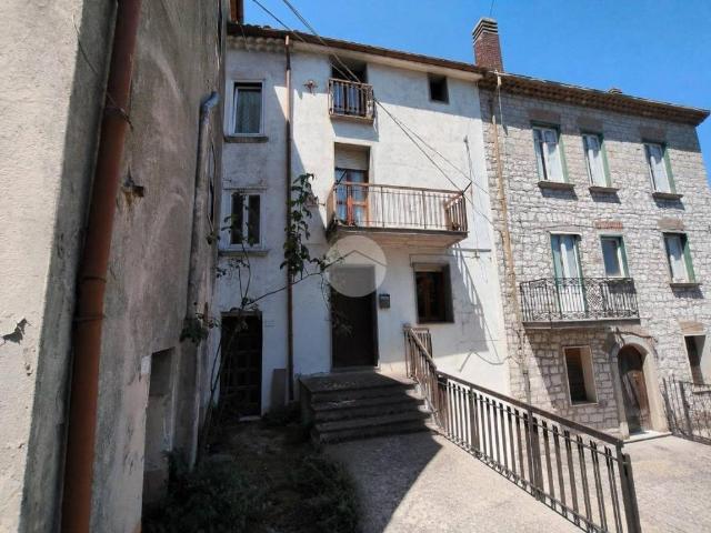 Casa indipendente in vendita a Montagano CB