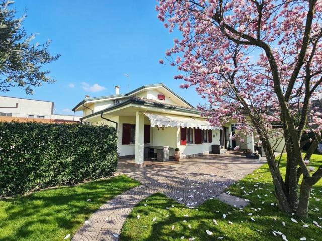 Casa indipendente in vendita a Montagnana PD