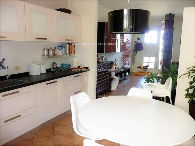 Casa indipendente in vendita a Montaione FI