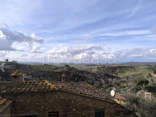 Casa indipendente in vendita a Montalcino via del Castello