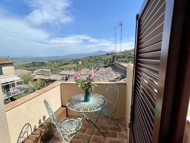 Casa indipendente in vendita a Montalcino SI