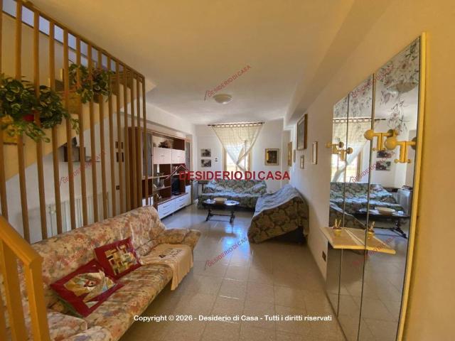 Casa indipendente in vendita a Montalbano Elicona ME