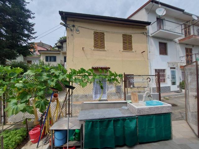 Casa indipendente in vendita a Montaldo Bormida AL