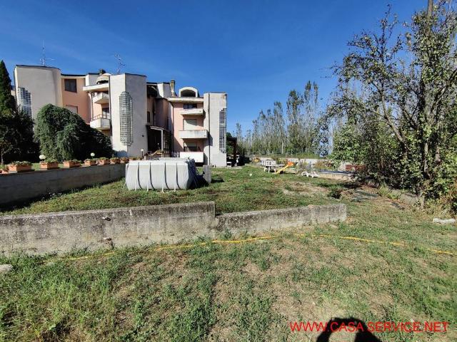 Casa indipendente in vendita a Montevarchi AR