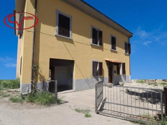 Casa indipendente in vendita a Montevarchi AR