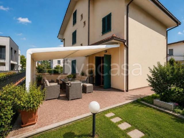 Casa indipendente in vendita a Montevarchi, Levane