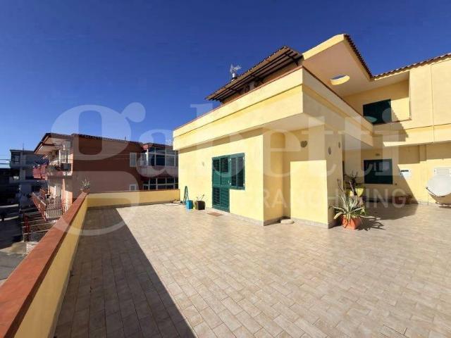 Casa indipendente in vendita a Monte di Procida NA