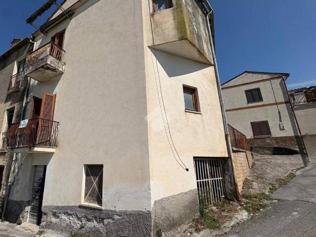 Casa indipendente in vendita a Monte San Giovanni Campano FR