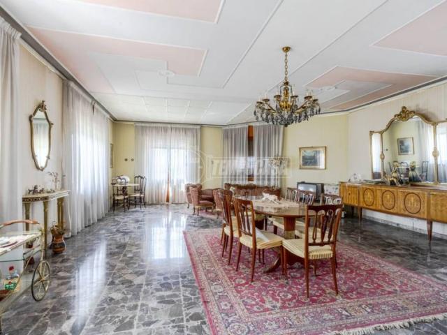 Casa indipendente in vendita a Monte San Giusto MC