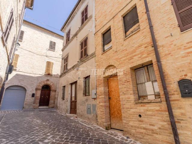 Casa indipendente in vendita a Monte San Giusto MC