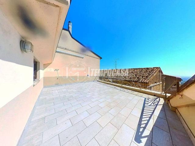 Casa indipendente in vendita a Monte Urano FM