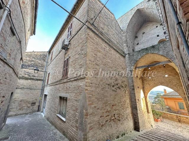 Casa indipendente in vendita a Monte Urano FM