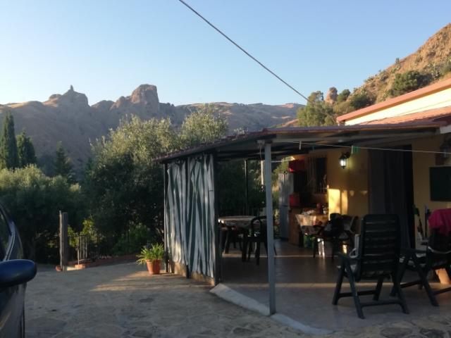 Casa indipendente in vendita a Montebello Ionico