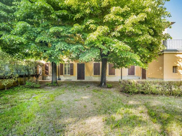 Casa indipendente in vendita a Montecchio Emilia