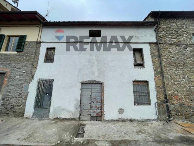 Casa indipendente in vendita a Montecatini Terme