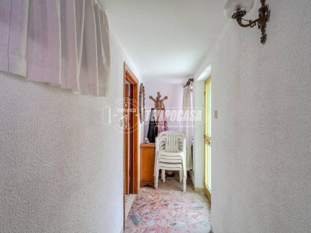 Casa indipendente in vendita a Montecosaro MC