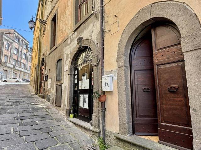 Casa indipendente in vendita a Montefiascone VT