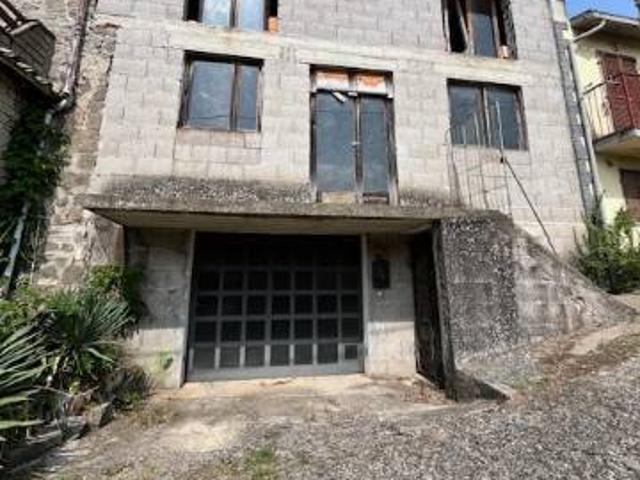 Casa indipendente in vendita a Montefiascone VT