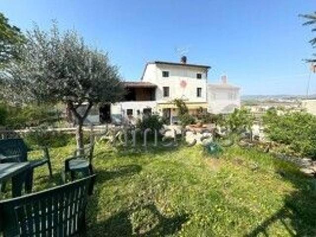 Casa indipendente in vendita a Monteforte D'Alpone