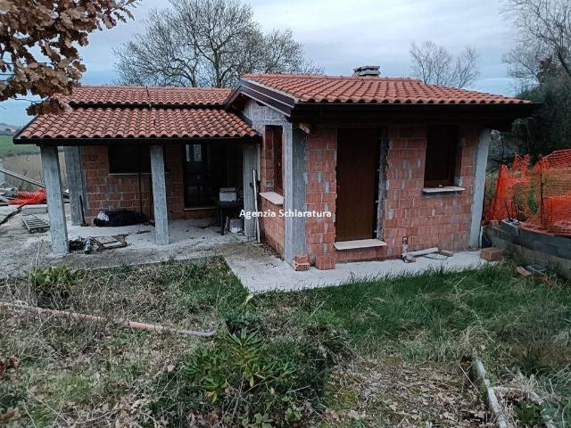 Casa indipendente in vendita a Montelabbate PU