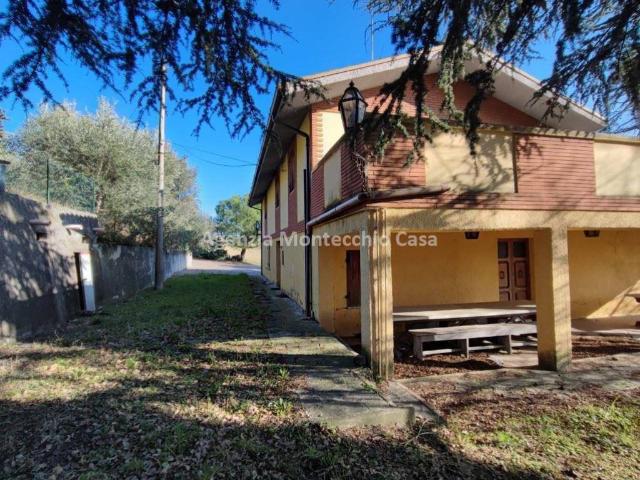 Casa indipendente in vendita a Montelabbate PU