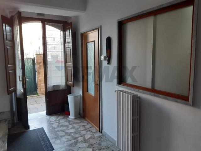 Casa indipendente in vendita a Monteleone di Puglia FG