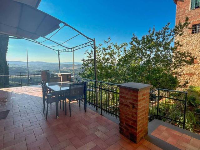 Casa indipendente in vendita a Monteleone d'Orvieto TR