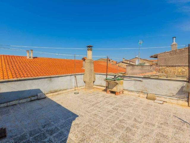 Casa indipendente in vendita a Montelibretti RM