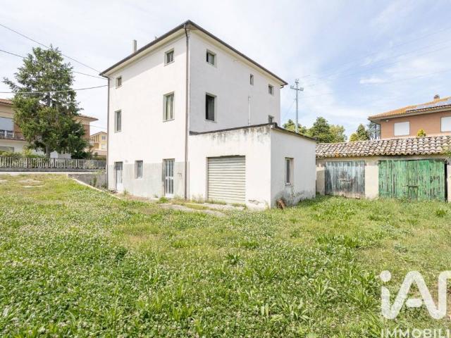 Casa indipendente in vendita a Montelupone MC
