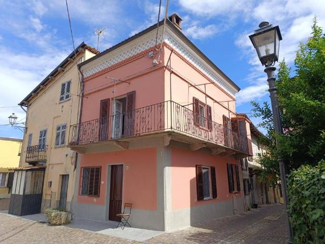 Casa indipendente in vendita a Montemagno AT