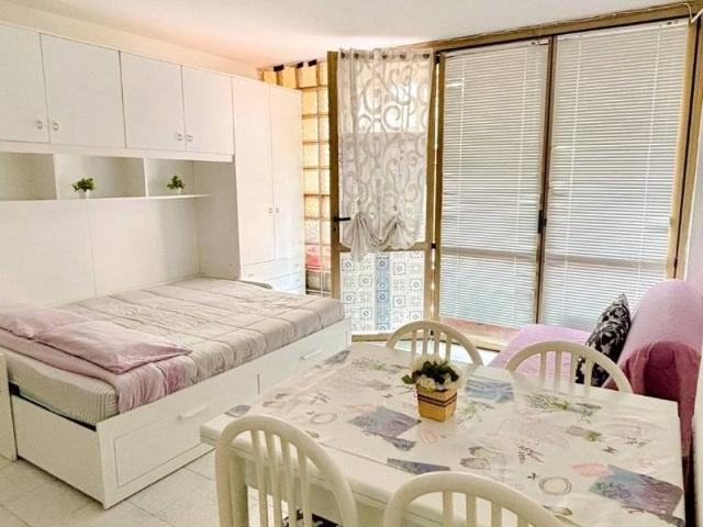 Casa indipendente in vendita a Montemarciano AN