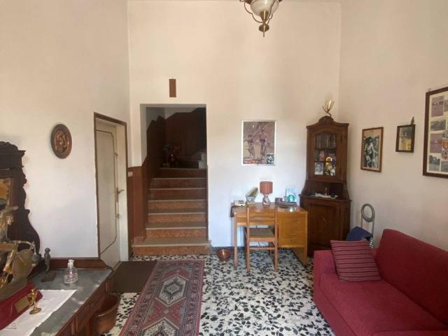 Casa indipendente in vendita a Montemurlo PO