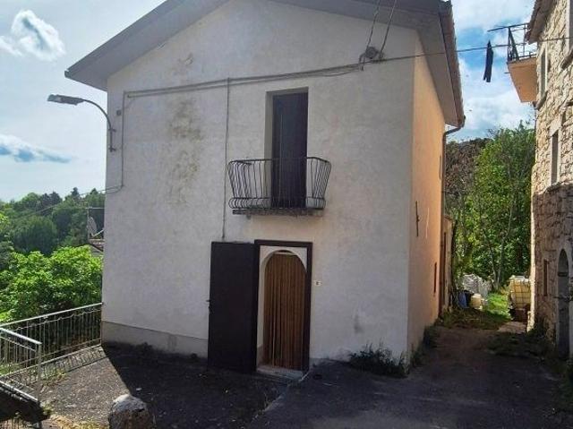Casa indipendente in vendita a Montenerodomo via manzoni