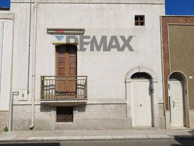Casa indipendente in vendita a Monteparano TA