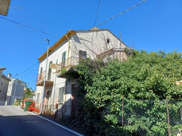 Casa indipendente in vendita a Monteprandone via Indipendenza, 42