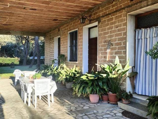 Casa indipendente in vendita a Montepulciano SI