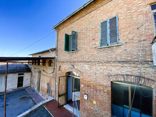 Casa indipendente in vendita a Montepulciano SI