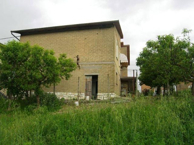 Casa indipendente in vendita a Montepulciano SI