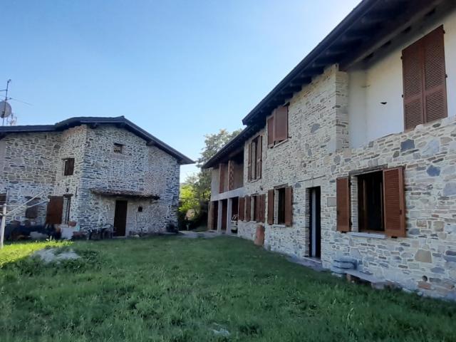 CASA INDIPENDENTE in VENDITA a MONTESCANO di 6 vani