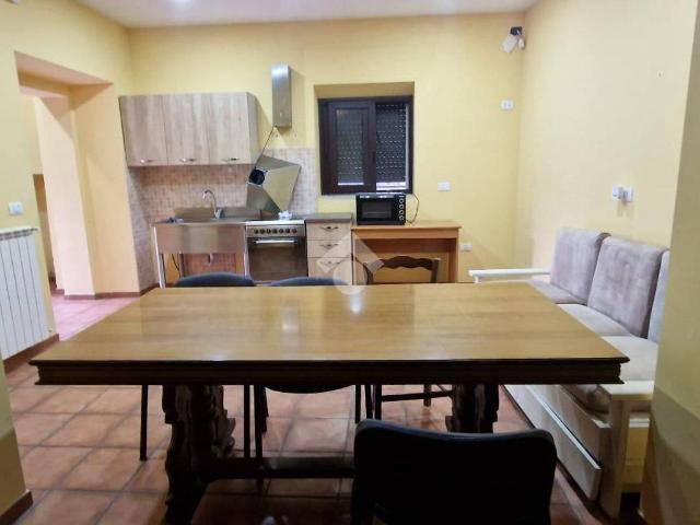 Casa indipendente in vendita a Montesarchio BN