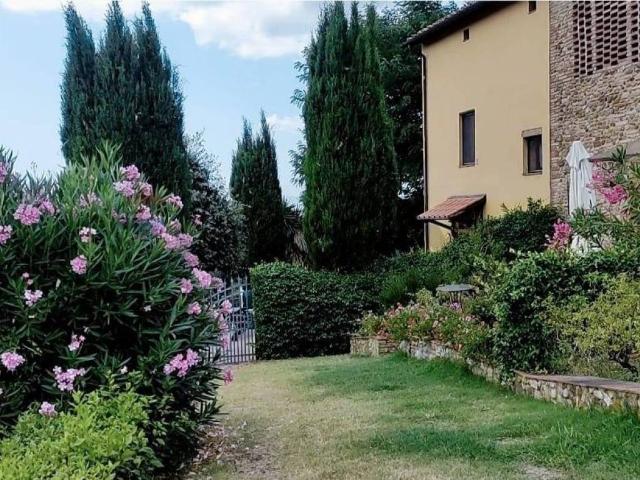 Casa indipendente in vendita a Montespertoli FI