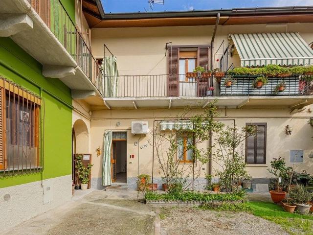 Casa indipendente in vendita a Monza MB