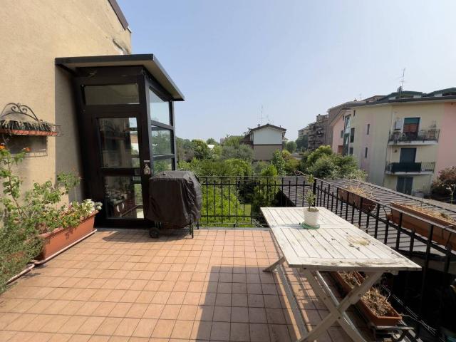 Appartamento in vendita a Monza MB