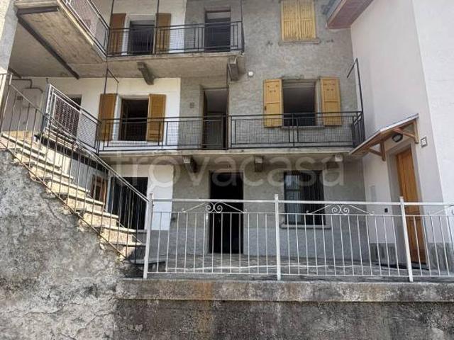 Casa indipendente in vendita a Morbegno