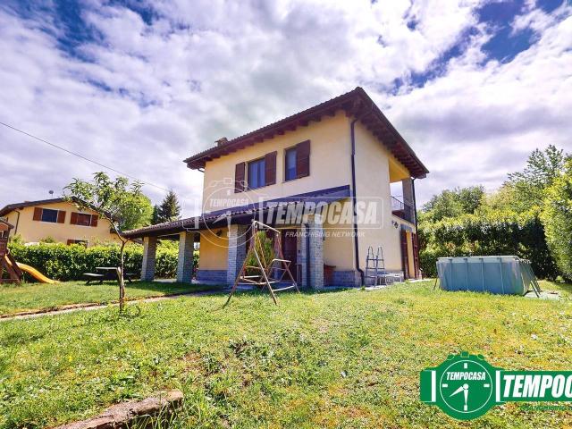 Casa indipendente in vendita a Mornese