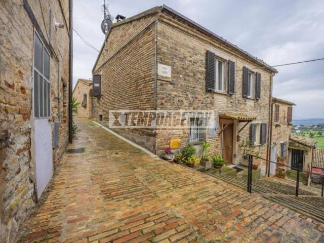 Casa indipendente in vendita a Morrovalle vicolo Torto