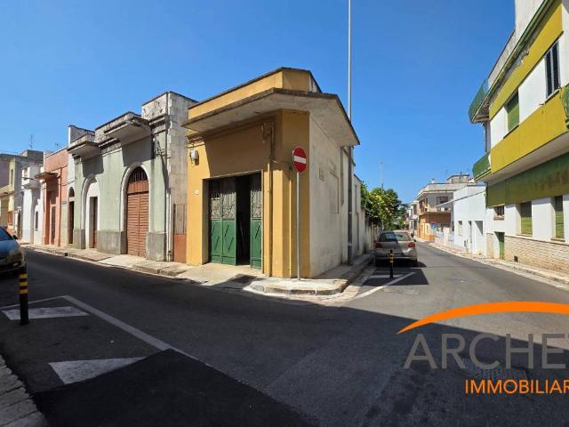 Casa indipendente in vendita a Matino LE