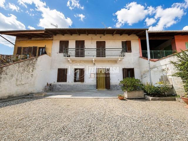 Casa indipendente in vendita a Mazze'