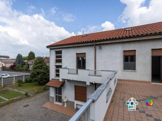 Casa indipendente in vendita a Macherio MB